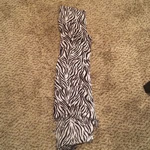Zebra stripe scarf